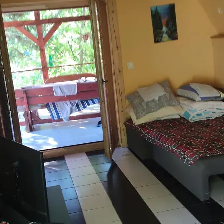 Ivana Vikendica,krupa Na Vrbasu Dağ evi